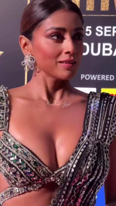 Shriya Saran 