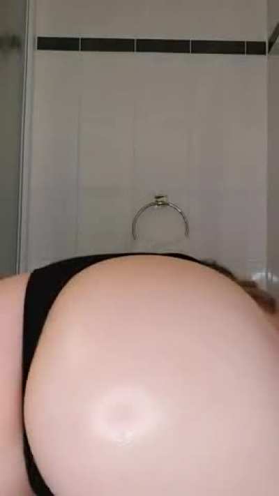Your girlfriend won't find out. [sext] [vid] [rate] [fan] [aud] Telegram: soy_nanami / Snap: n4n.ami