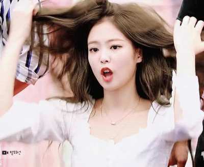 180624 Jennie