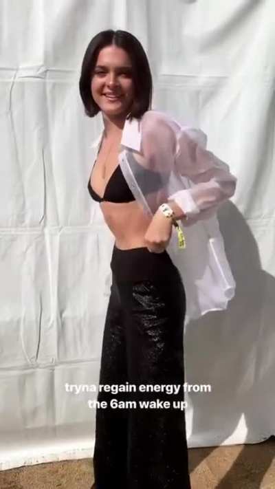 Pre show dancing