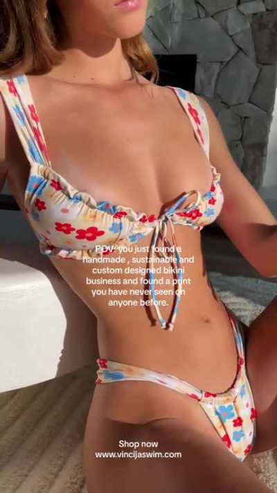 Floral bikini slomo..because reasons.. (
