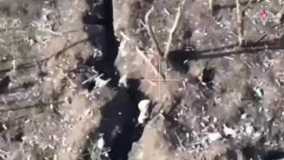 The operator of the suicide FPV drone of the 106th Guards Airborne Division of the Airborne Forces of the Russian Federation hitting three soldiers of the Armed Forces of Ukraine in the direction of Bakhmut in the Donetsk region. (Not very nsfw but not ri