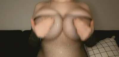 Only react if you’d fuck me in this bodysuit