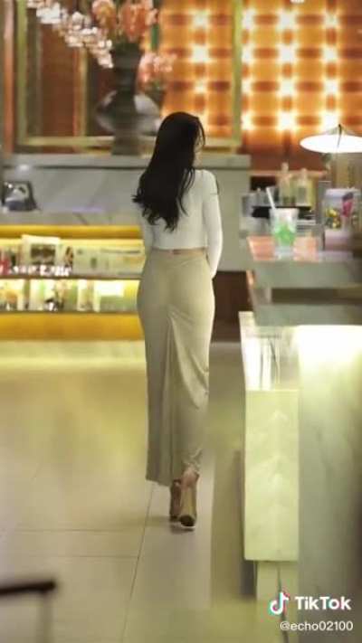 Asian Beauty Queen....