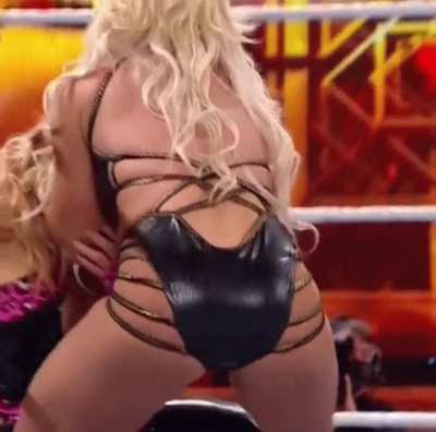 Mandy Rose 