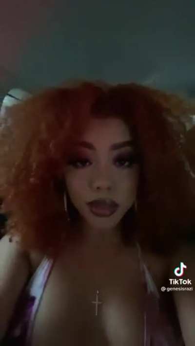 Gorgeous face and lips
