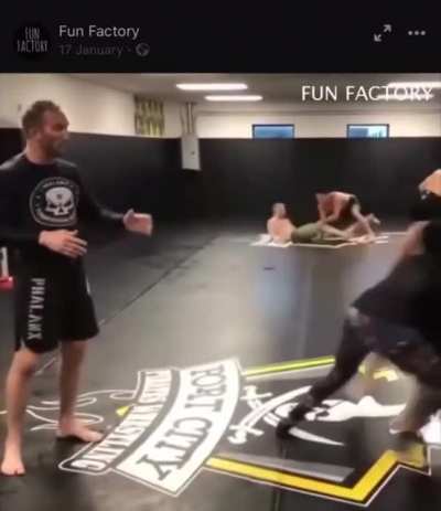 AHHH!!!