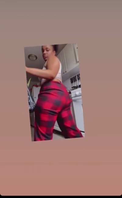 NSFW 73