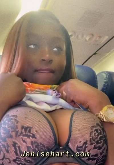 First Class Tittie Drop ☁ ✈