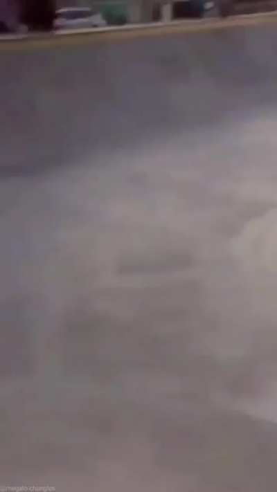 He flew so smoothly for a few seconds there.