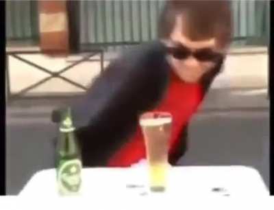 Dont mix Beer and mentos, fellas