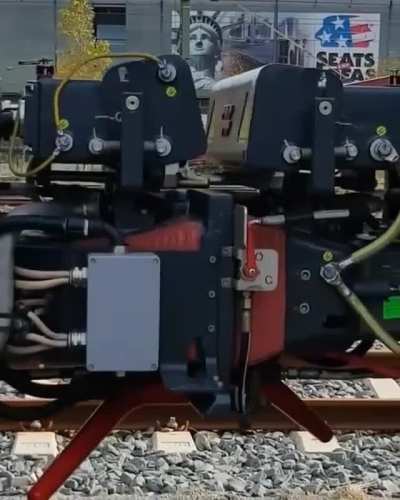 2 trains coupling