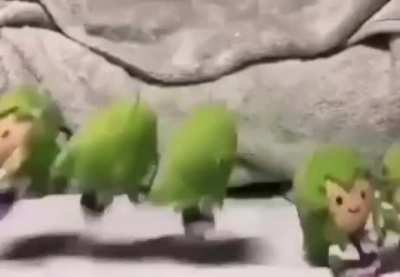 Green Reimus dancing