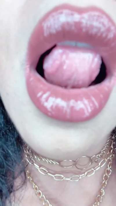 For people who have lips and mouth fetish