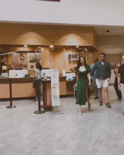 Nina ig walking out to meet fans