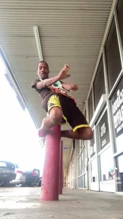 What Unc doing???