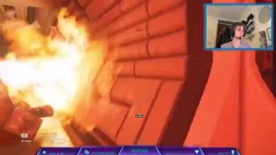 My first time playing Alien Isolation