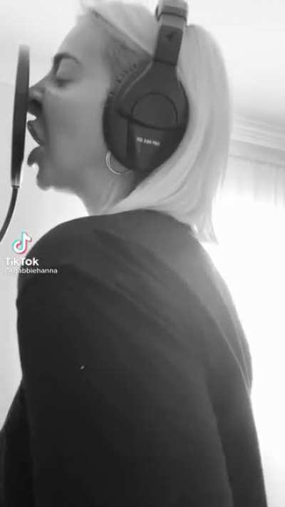 Just Gabbie Hannah