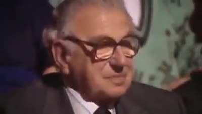 Nicholas Winton helped 669 Jewish children escape the Nazis. His efforts went unrecognized for 50 years. Then in 1988, while sitting as a member of a TV audience, he suddenly found himself surrounded by the kids he’d rescued, now adults.