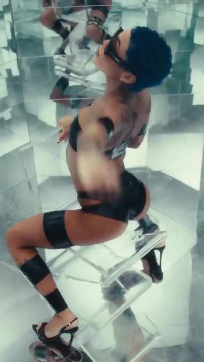 Sooo Baddd