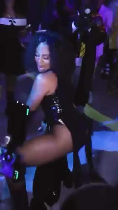 Zoe Spencer Throwing That Shit Back