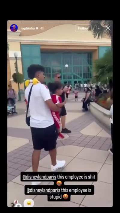 Football player Raphinha’s son faces racism in Disneyland Paris