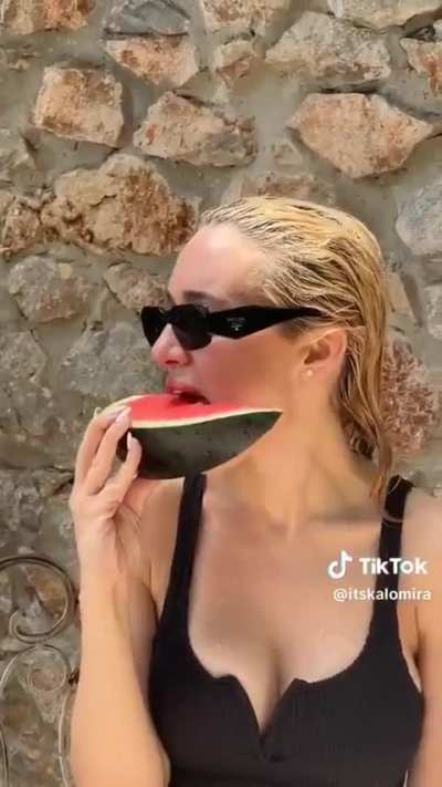 Καλομ<wbr>οίρα 🤤💦💦