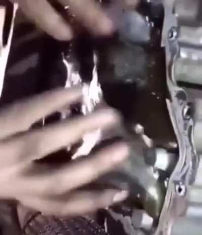 Jelly car oil?
