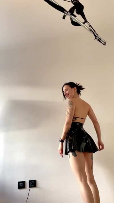 Swirling latex