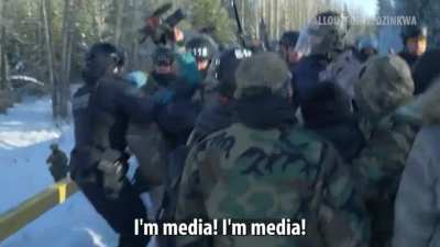 Violent RCMP Raid on Unarmed Gidimt'en Checkpoint