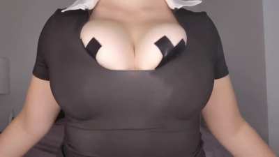 my wednesday addams titty bounce 🤪