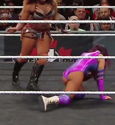 Peyton crawls