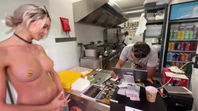 she came to order food naked