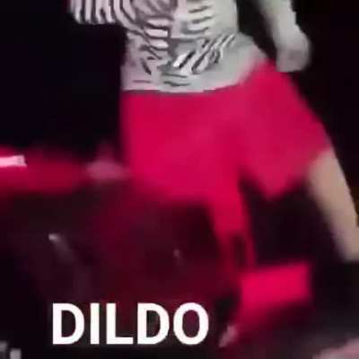 DILDO