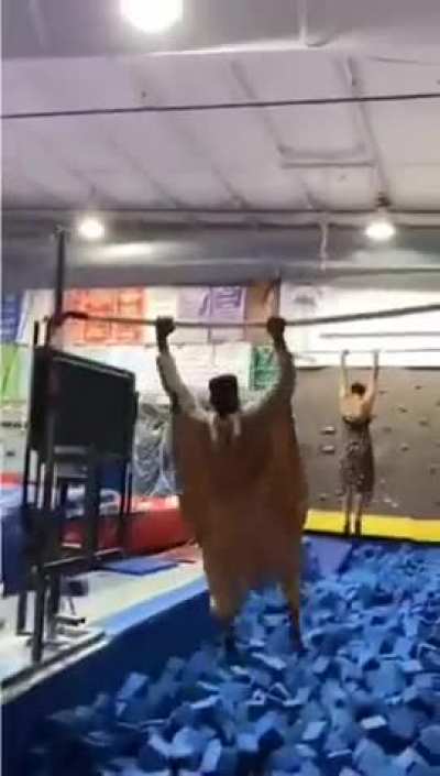 Superhero to the rescue 