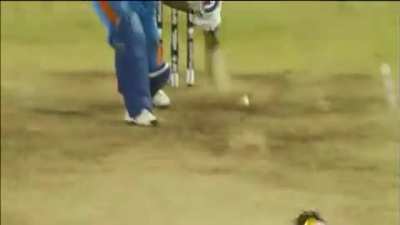 Happy Birthday to The one who has won it all, whose records cannot be broken and who is irreplaceable!! Happy Birthday Yuvraj Singh.