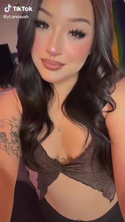  @annayah