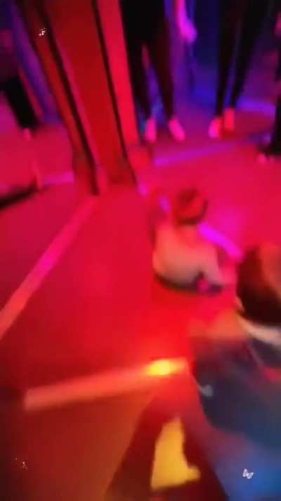 Kkkk