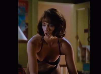 Lauren Holly