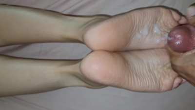 My soles love being cummed on🥰😊