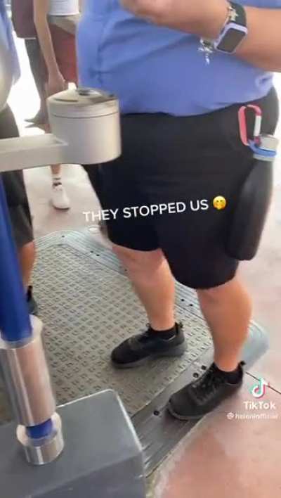 😬The cringe 😬