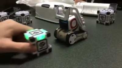 Anki Cosmo