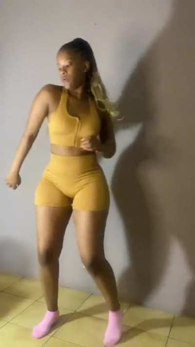😁