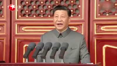 我在这里抚摸我的鸡巴我现在在我的鸡巴上涂了乳液我只是抚摸我的狗屎我像他妈的男人一样角质我是一个像他妈的男人