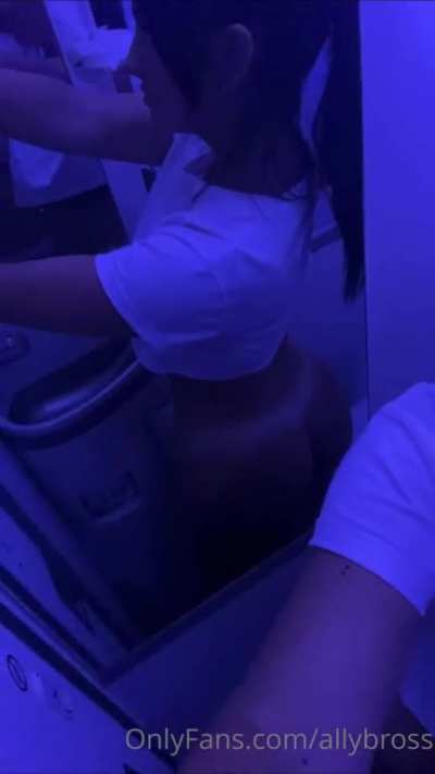 Airplane cake 🥵