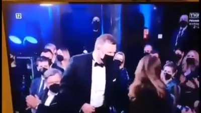 Państwo pozwolą, Tomasz troszkę się podliże.
