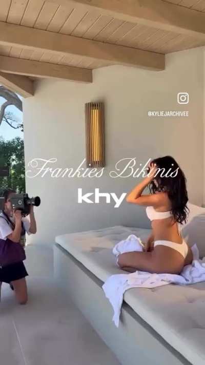 Khy x Frankie's bikinis