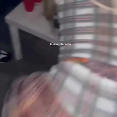 Cardi Party 2