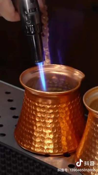 Making diamond absinthe