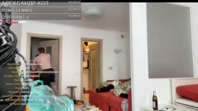 Niko Bellic brigando com a esposa